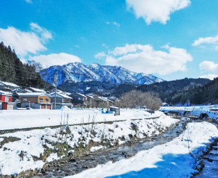 富山県朝日町 冬の風景